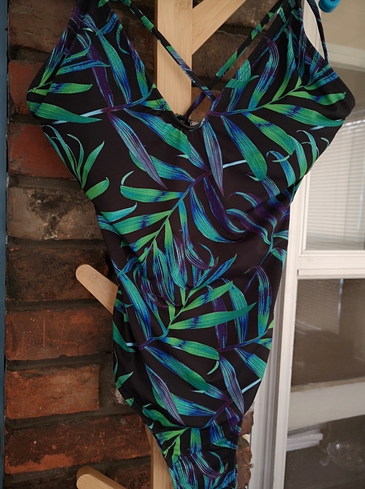 3/15 Sexy one piece swimsuit